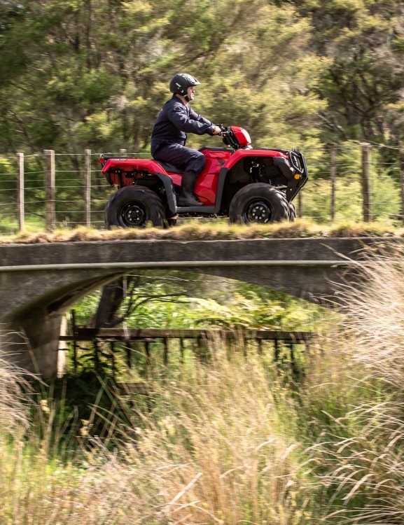 trx520fm6-product-page-hero-mobile-1600x2080